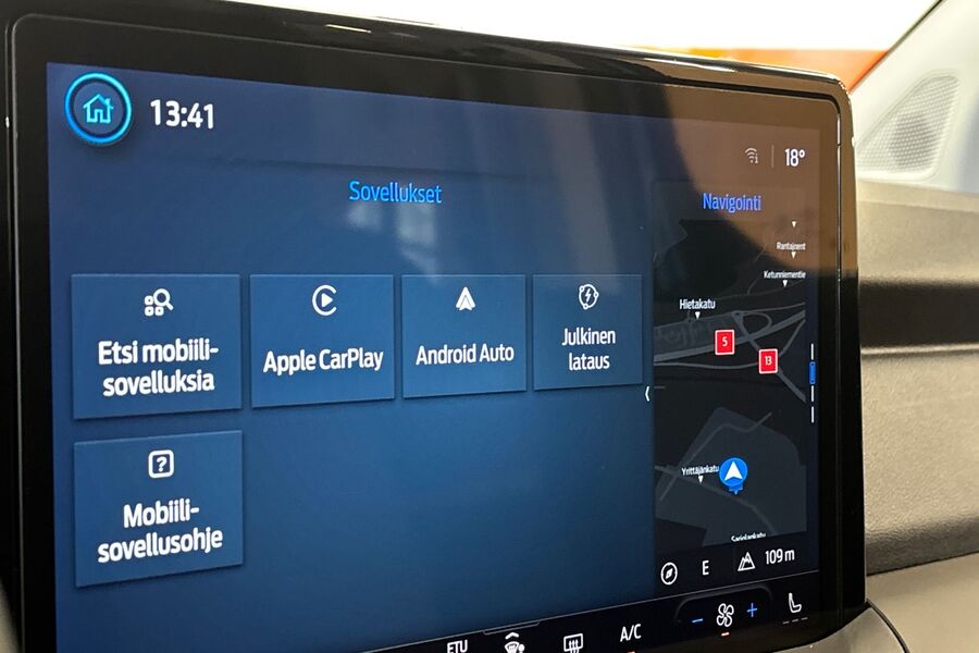 Ford Tourneo Courier vaihtoauto