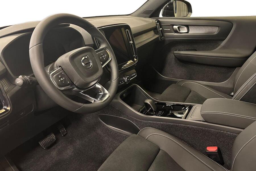 Volvo EC40 vaihtoauto