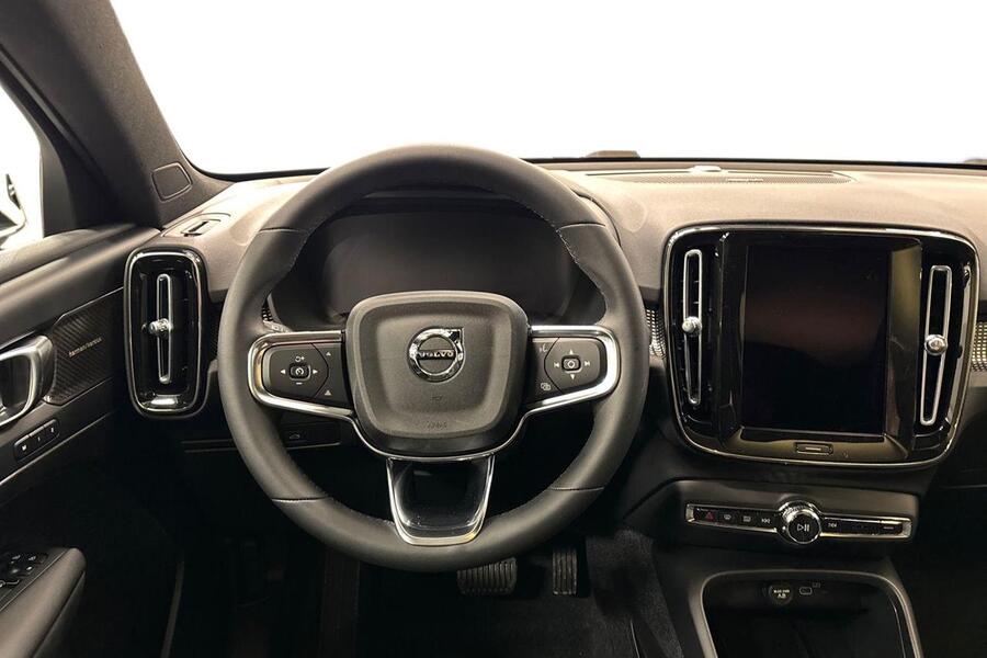 Volvo EC40 vaihtoauto