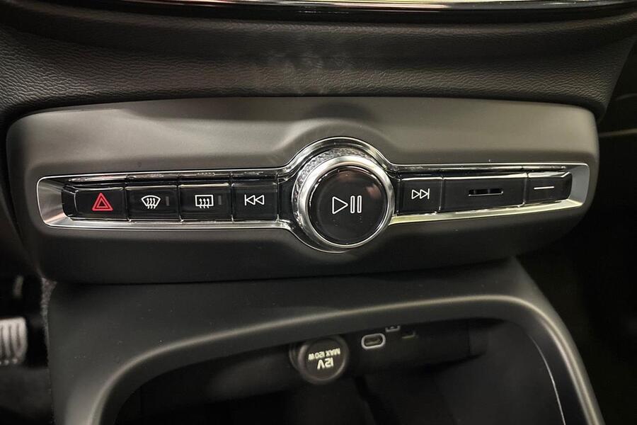 Volvo EC40 vaihtoauto