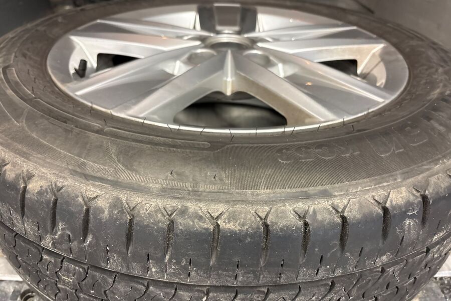 Volkswagen Transporter vaihtoauto