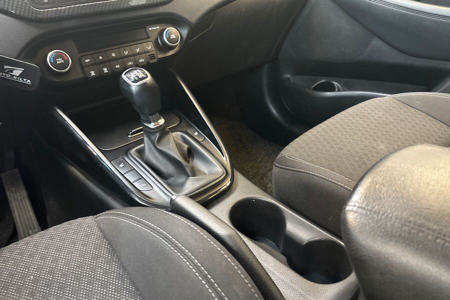 Kia Carens vaihtoauto