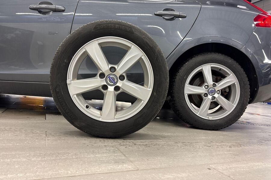 Volvo V40 vaihtoauto