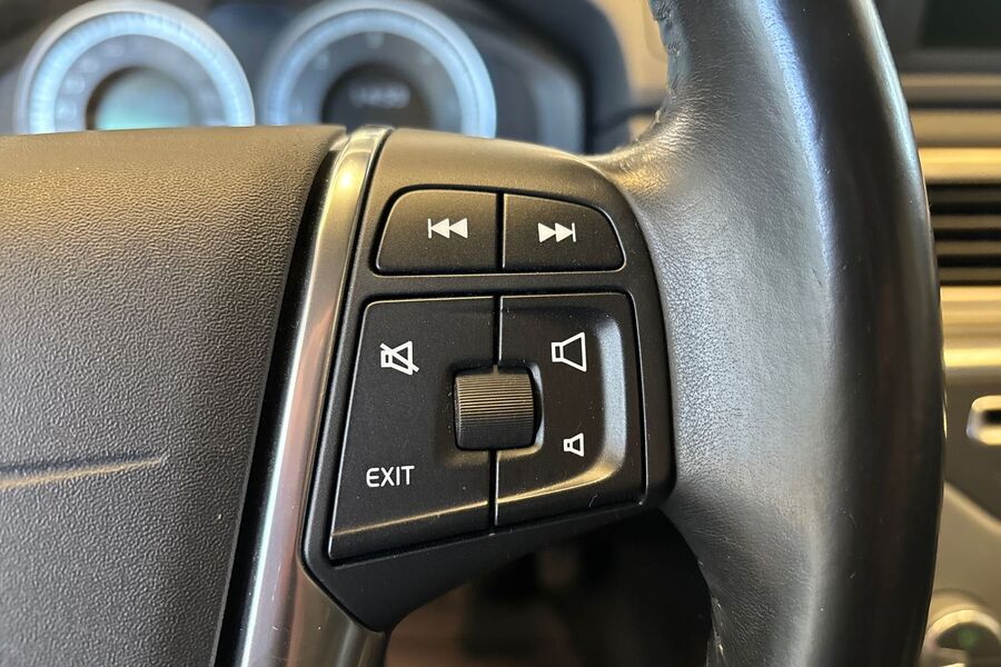 Volvo V70 vaihtoauto