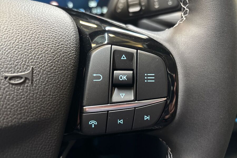 Ford Kuga vaihtoauto