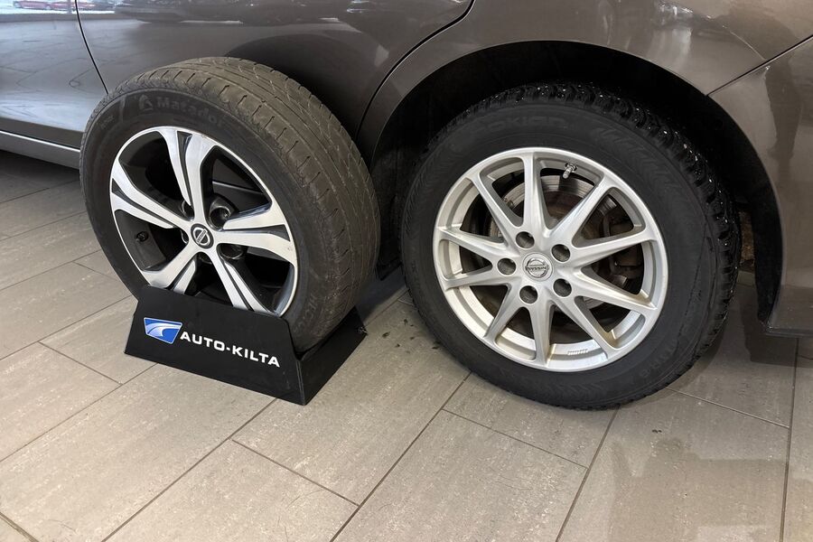 Nissan Pulsar vaihtoauto