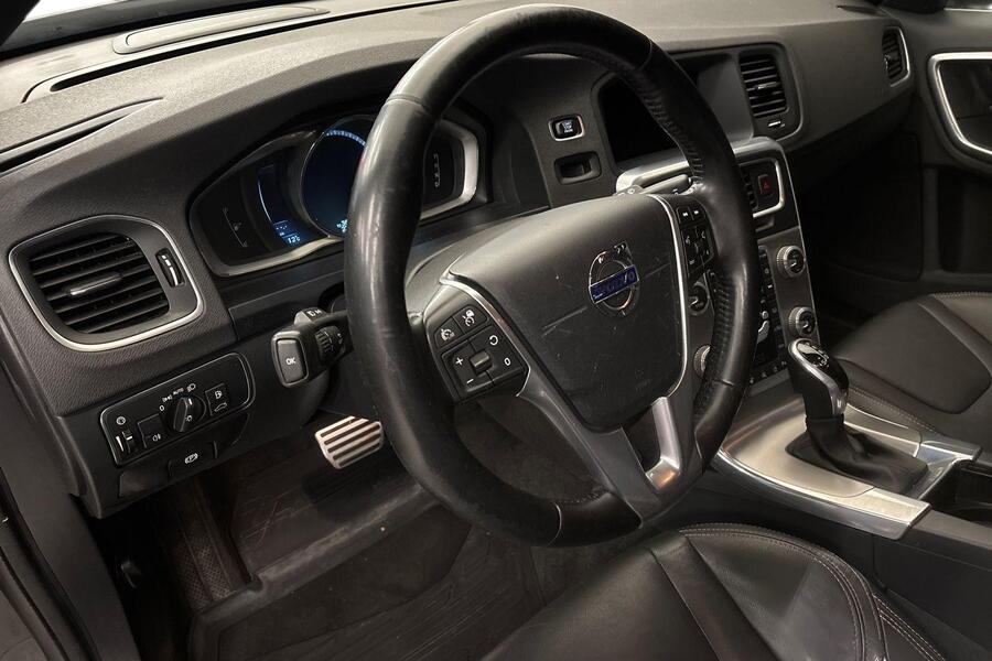 Volvo V60 vaihtoauto