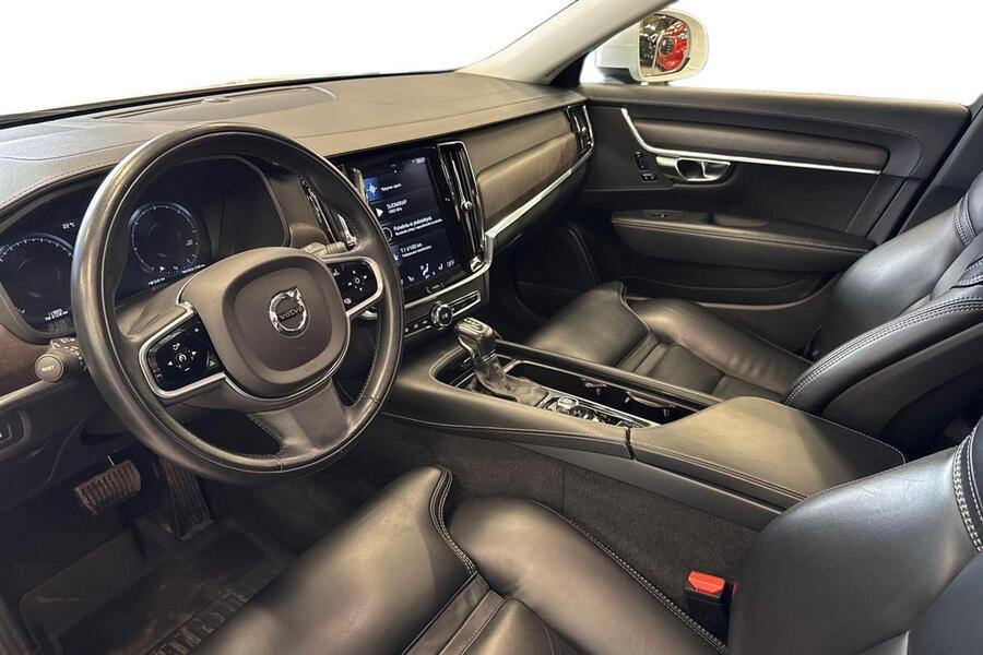 Volvo V90 Cross Country vaihtoauto