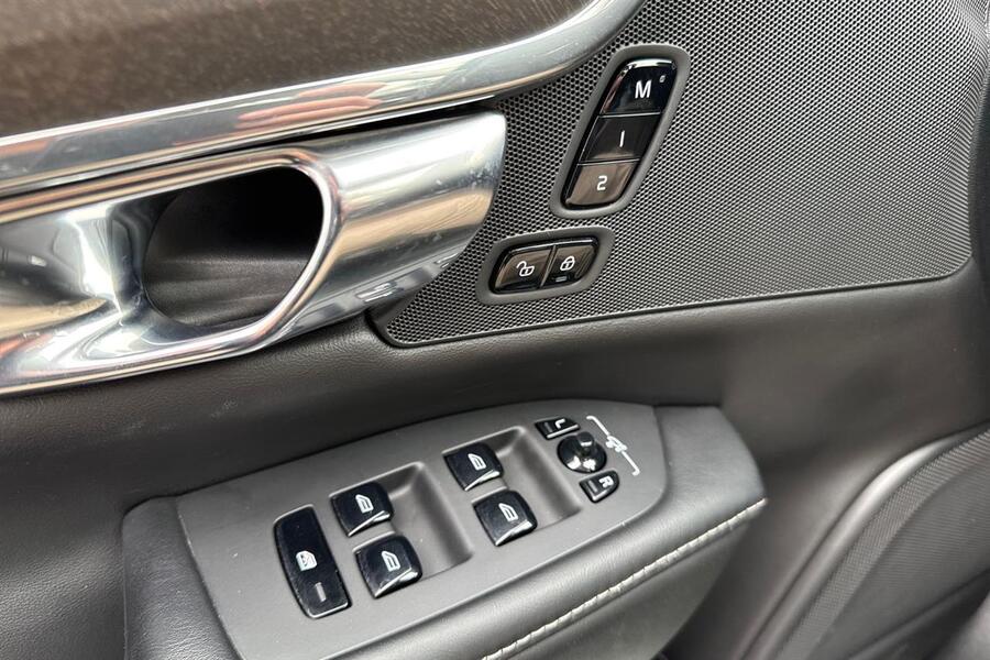 Volvo V90 Cross Country vaihtoauto