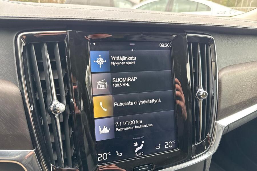 Volvo V90 Cross Country vaihtoauto