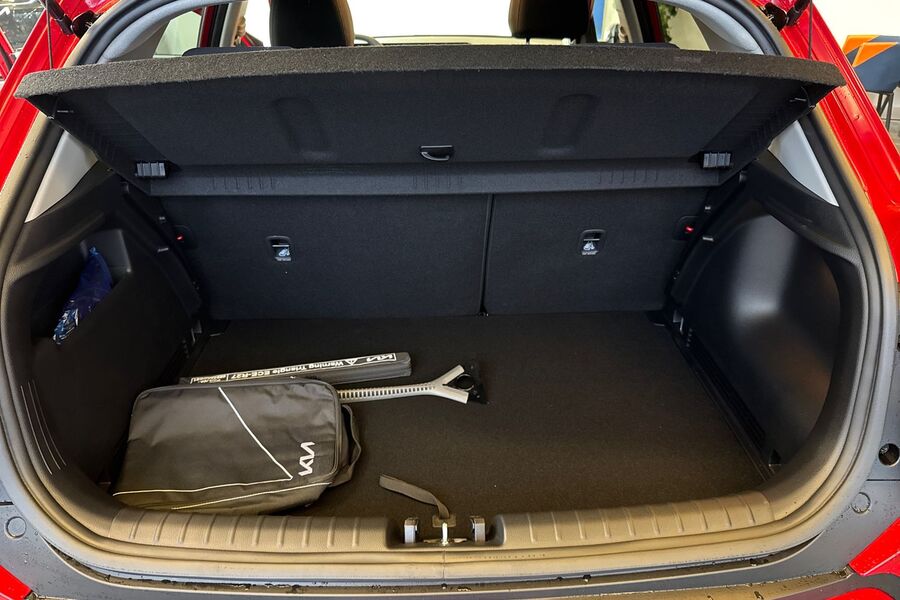 Kia Stonic vaihtoauto