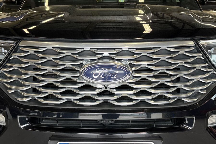 Ford USA Explorer vaihtoauto