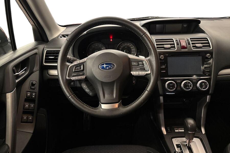 Subaru Forester vaihtoauto