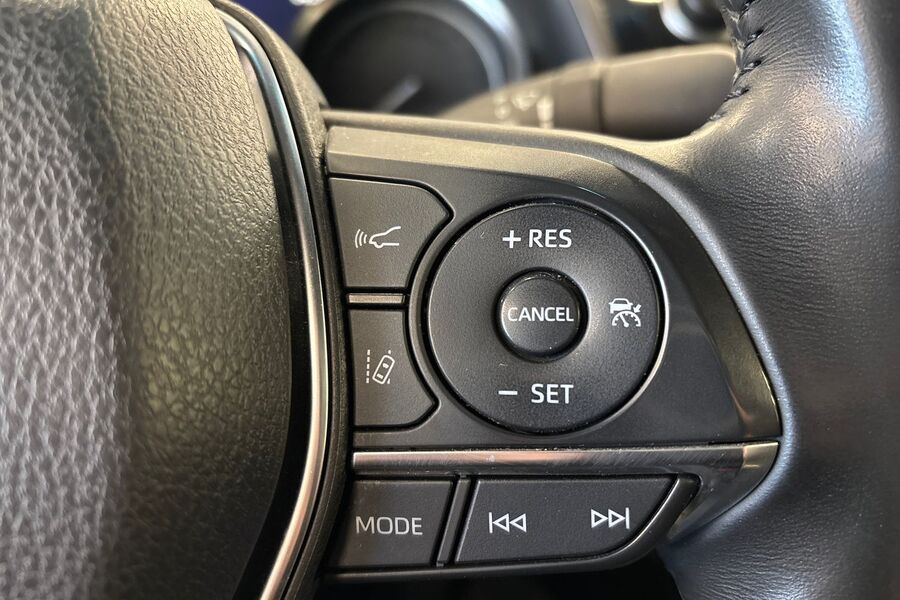 Toyota Camry vaihtoauto