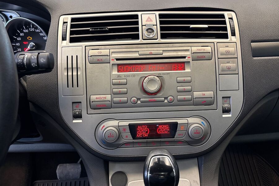 Ford Kuga vaihtoauto