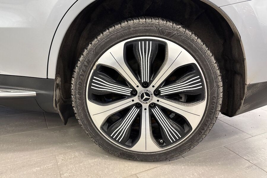 Mercedes-Benz EQC vaihtoauto