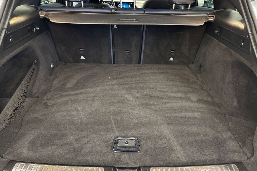 Mercedes-Benz EQC vaihtoauto