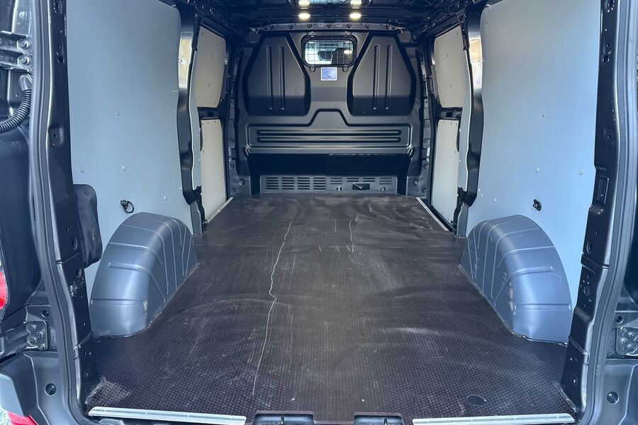 Ford Transit Custom vaihtoauto