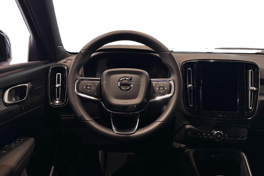 Volvo EX40 vaihtoauto