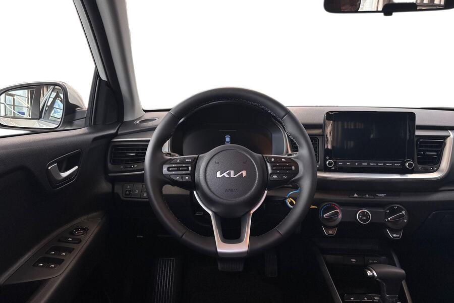 Kia Stonic vaihtoauto