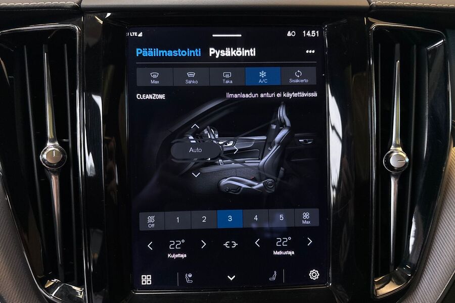 Volvo XC60 vaihtoauto