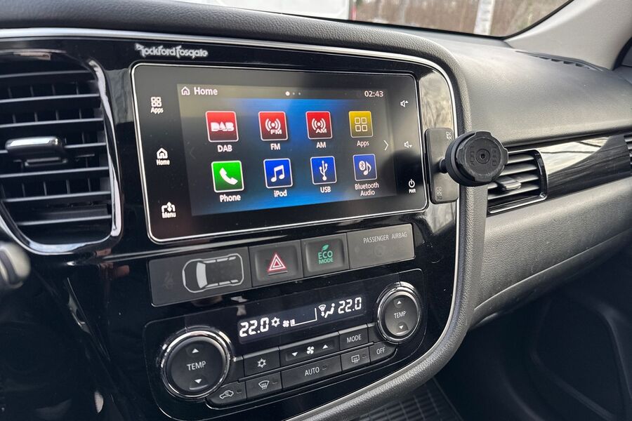 Mitsubishi Outlander PHEV vaihtoauto