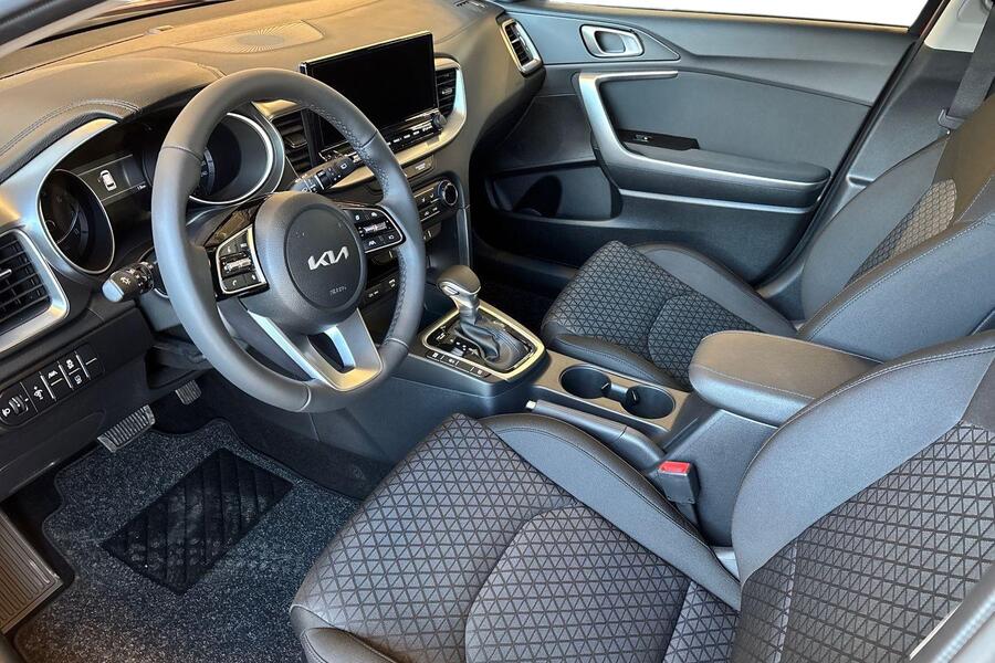 Kia Ceed vaihtoauto