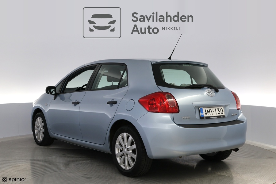 Toyota Auris vaihtoauto