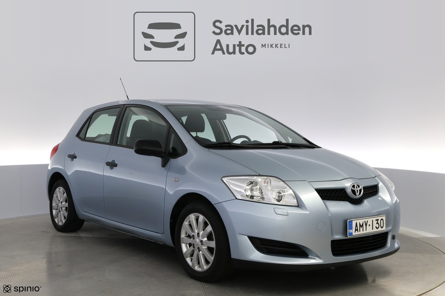 Toyota Auris vaihtoauto