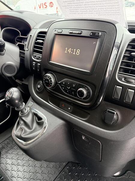 Opel Vivaro vaihtoauto