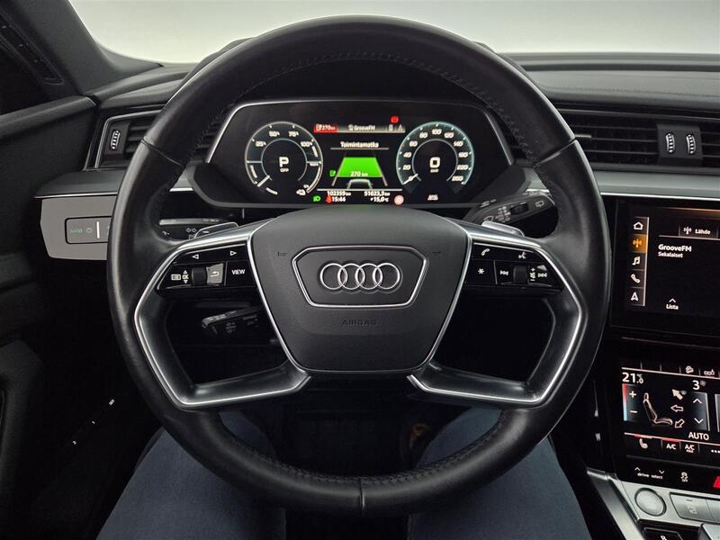 Audi e-tron vaihtoauto