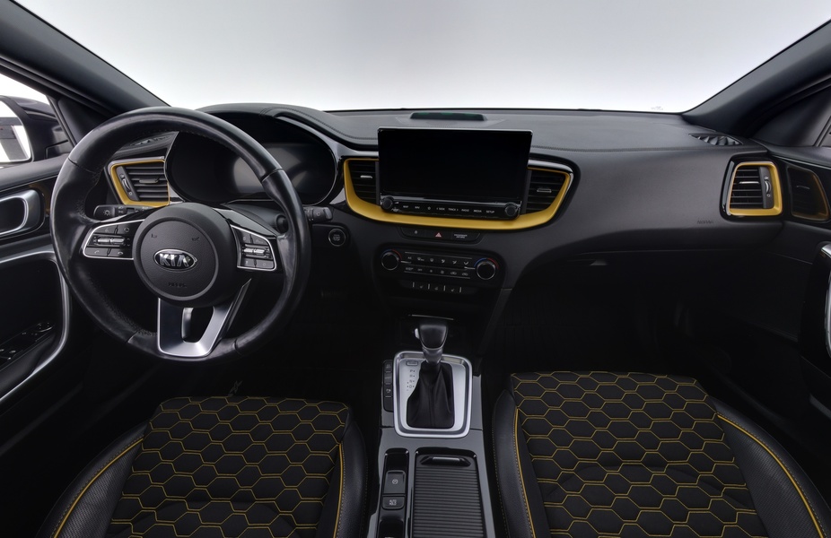 Kia XCeed vaihtoauto