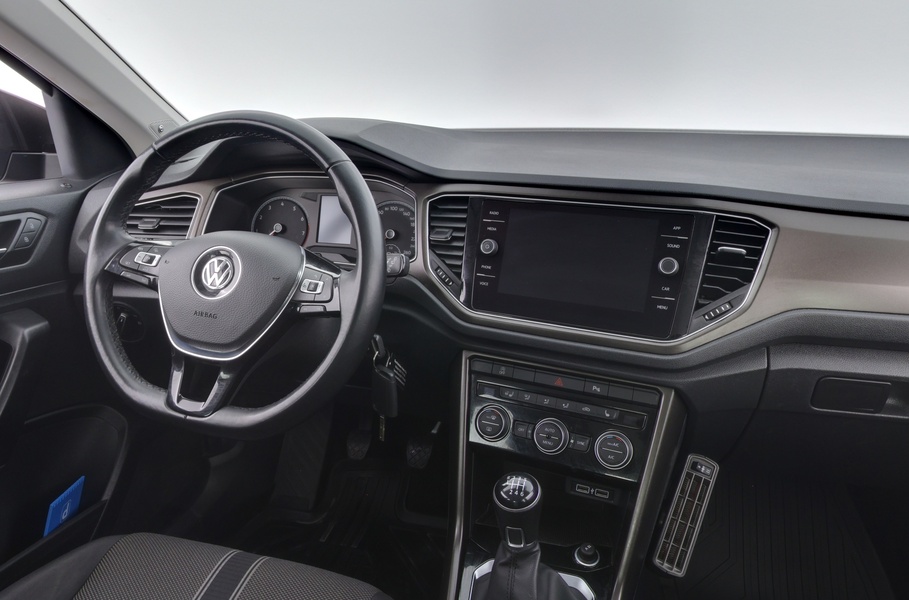 Volkswagen T-Roc vaihtoauto