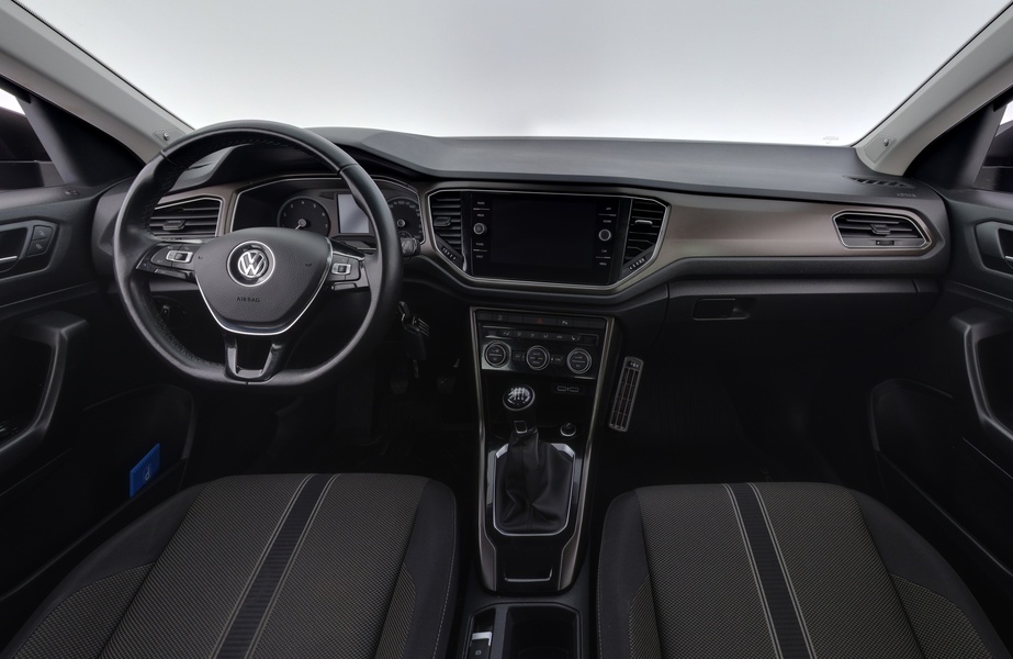 Volkswagen T-Roc vaihtoauto