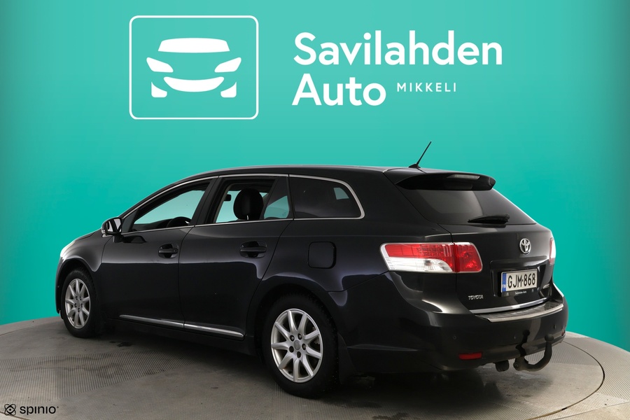 Toyota Avensis vaihtoauto