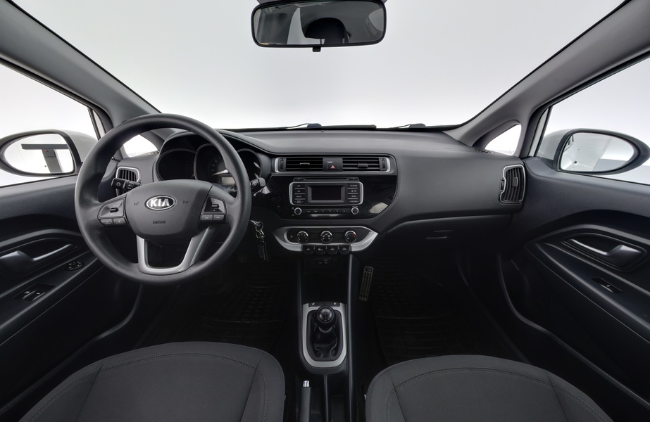 Kia Rio vaihtoauto