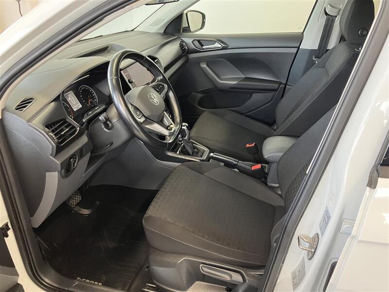 Volkswagen T-Cross vaihtoauto