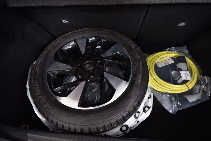 Opel Corsa-e vaihtoauto