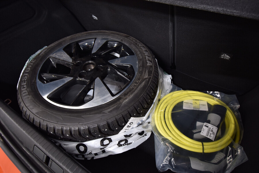 Opel Corsa-e vaihtoauto