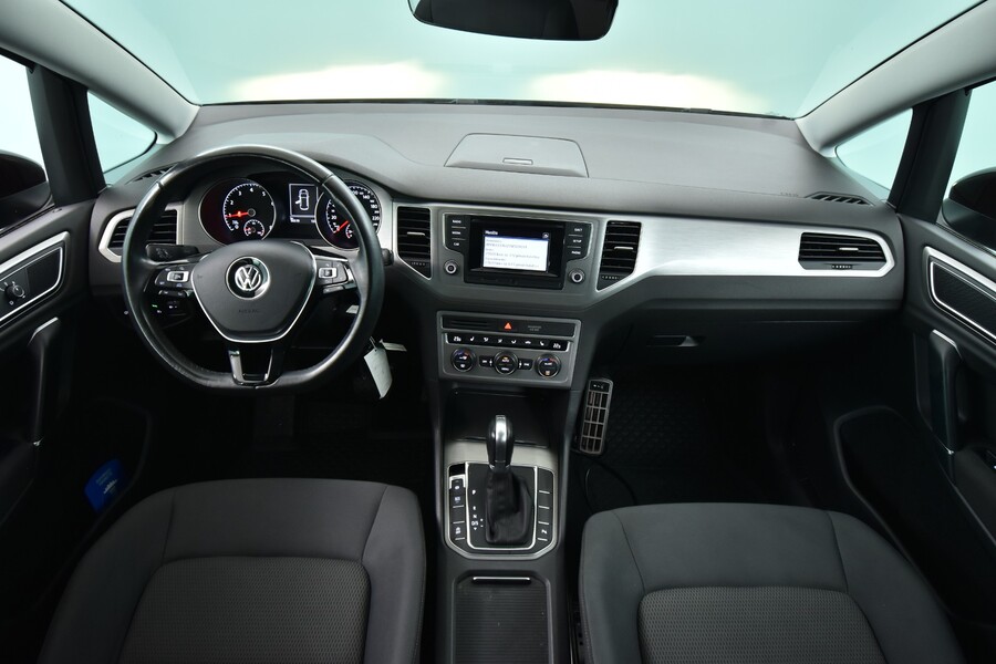 Volkswagen Golf Sportsvan vaihtoauto