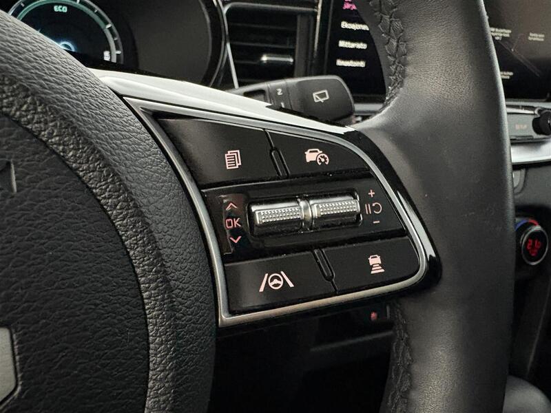 Kia XCeed vaihtoauto