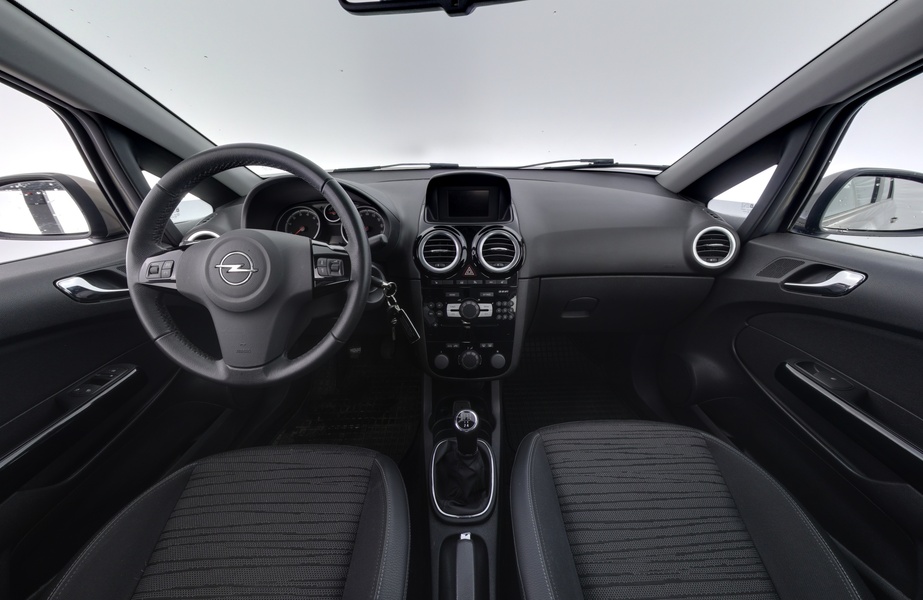 Opel Corsa vaihtoauto