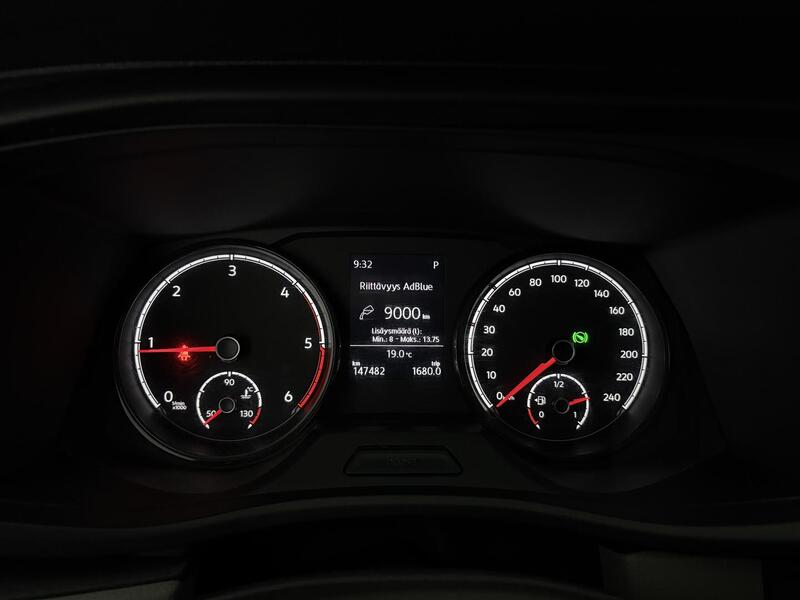 Volkswagen Transporter vaihtoauto