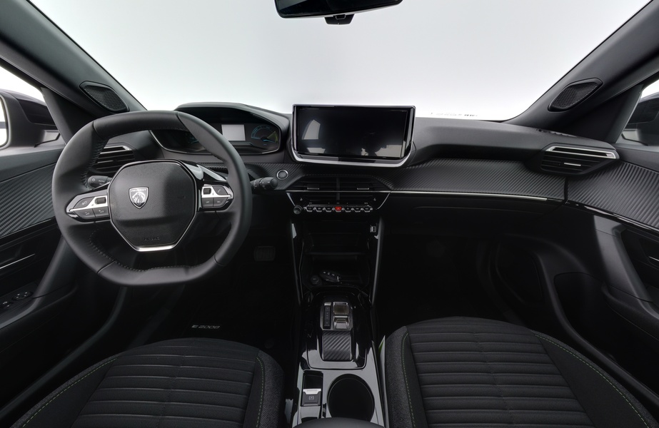 Peugeot e-2008 vaihtoauto