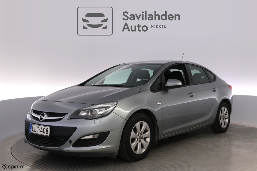 Opel Astra vaihtoauto