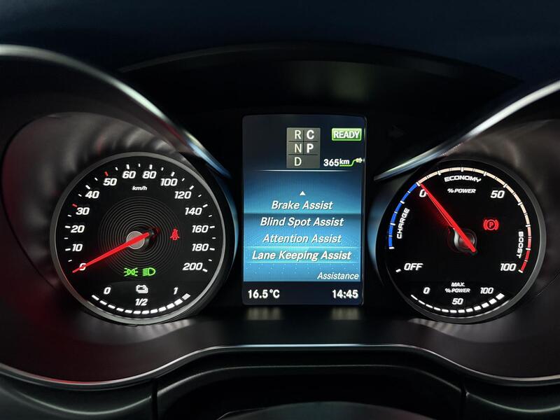 Mercedes-Benz EQV vaihtoauto