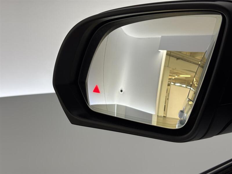 Mercedes-Benz EQV vaihtoauto