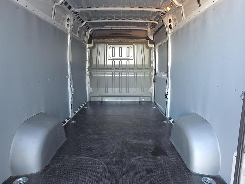 Opel Movano vaihtoauto