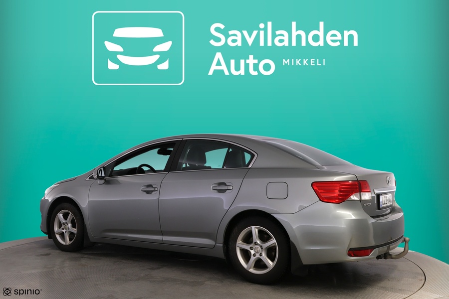 Toyota Avensis vaihtoauto