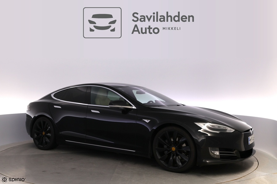 Tesla Model S vaihtoauto